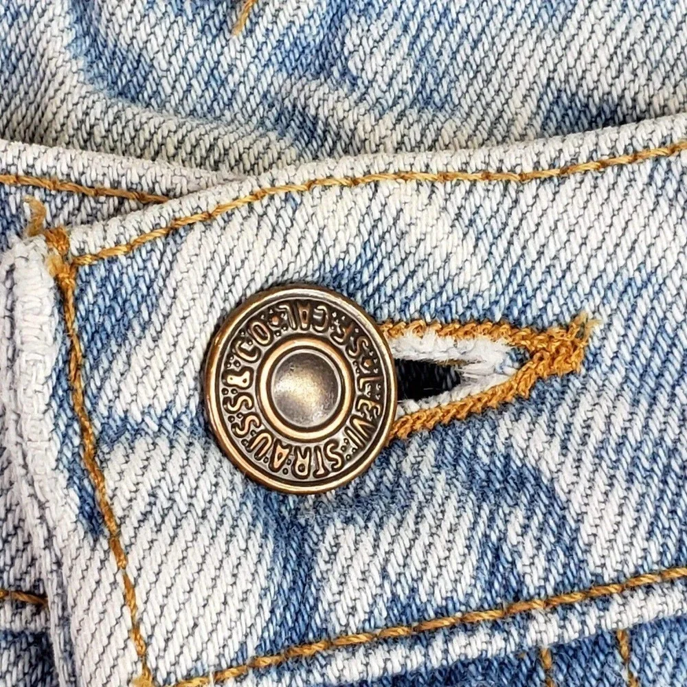Levis 550 Vintage Denim Jeans Mens 38 x 32 Blue Made In USA Relaxed Fit Y2K